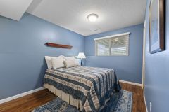 38-web-or-mls-1110-Boone-Ave-N-135