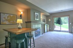 1501-Comstock-Ln-N-124