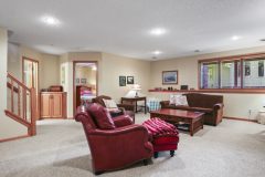 9240-Blackoaks-Ln-N-200