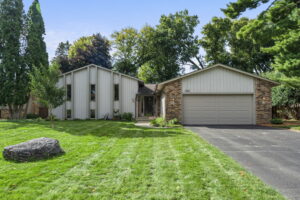 single family home at 9333 Colorado Circle Bloomington